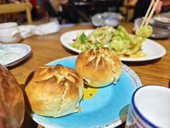 -蒙亨·阿木图赛(乌兰察布天恒广场店)