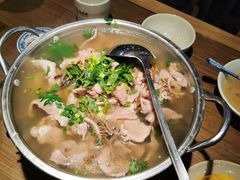 -肖四女乐山跷脚牛肉(世博源店)