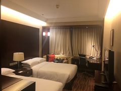 -上海龙之梦万丽酒店