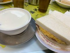 牛奶蓮子-澳洲牛奶公司(佐敦店)