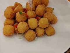 -香港新曜记·粤菜点心(滨江宝龙店)