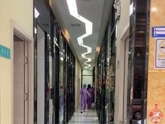 -雅致口腔门诊部(五羊邨地铁店)
