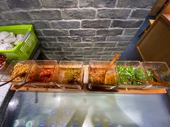 -呷佬·长沙手工米粉(金沙江路店)