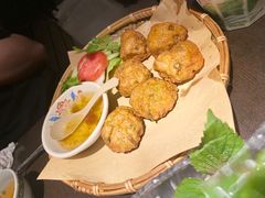 越式香炸墨鱼卷-大头虾越式风味餐厅(光明广场店)