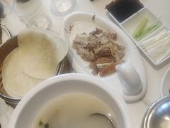 -梅利汴京烤鸭•开封豫菜地标店(东大街店)