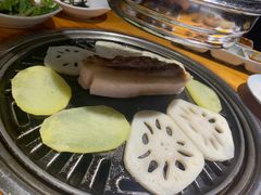 -唯成•韩国炭火烤肉 유성고기