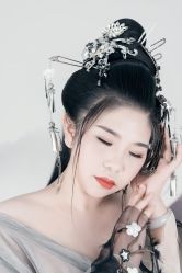 点击看大图 -盘子女人坊古装写真摄影(厦门总店)