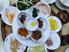 -桥香园云南过桥米线(金马碧鸡店)