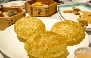 Bàhuáng Scallion Oil Cake