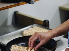 -无名氏宵夜小摊(祝家三姐妹馄饨店)