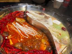 -大龙燚火锅(五一广场店)