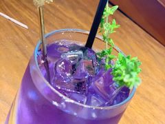 -ZING COFFEE 镜咖啡