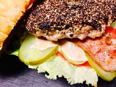 -HIGH FIVE哈福手工汉堡(桂林路店)