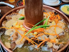 -岳记兴隆·青城腊排铜火锅(融创店)