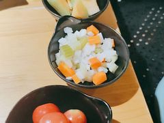 -洪氏嗨捞·广东猪肚鸡·椰子鸡火锅(西咸万象城店)