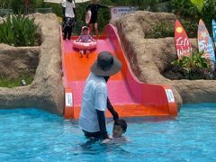 -太阳岛沙滩泳场水上乐园