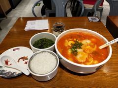 -渝是乎川渝小炒(新世界百货望京店)