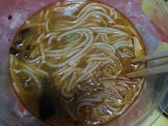 -吕阿婆骨汤麻辣烫(云岗店)