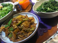 -95号酱骨·一块豆腐(展春园西路店)