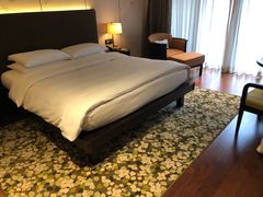 大床房-上海崇明金茂凯悦酒店