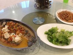 -鑫皇朝酒店(建设一路店)