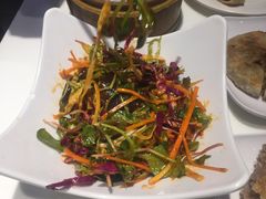 -圣河湾虾饺美食(站前店)