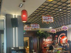 -潇湘华天大酒店-湘·悦美食街(芙蓉中路店)