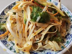 -王老六铁锅炖鱼(圣亚海洋店)