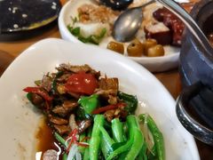 -海派美食·家宴海鲜青岛菜·石锅鲽鱼头(东方城店)