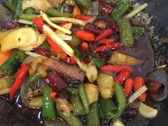 -乡土特色.冷锅鱼.牦牛肉汤锅