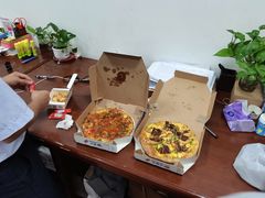 -达美乐比萨(红山店)