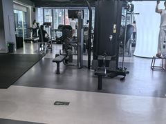 -超鹿运动(五四路恒力城店)