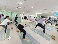 -爱尔乐美孕产瑜伽·普拉提