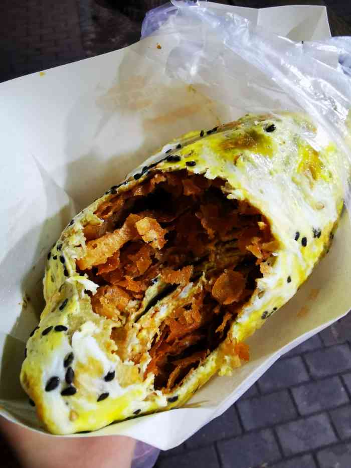 南楼煎饼(滨江道店)-"时刻五年又回到天津 第一件事就是吃煎饼果.