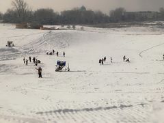 -华彬猛犸滑雪场