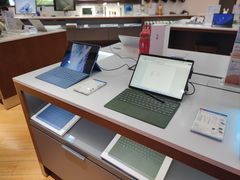 -微软授权专卖店(陆家嘴中心店)