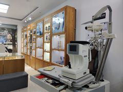-沪睛眼镜蔡司官方授权店(金桥佳林路店)
