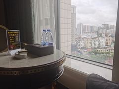 -茂名熹龙国际大酒店(人民广场高铁站店)