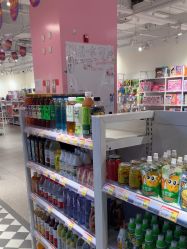 -嗨本可潮玩仓(大兴大悦春风里店)