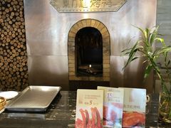 -东方红海鲜百汇(国际大厦店)