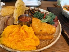 -Two Birds One Stone·一石二鸟(诚品生活店)