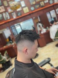 -尼特斯男士发型馆
