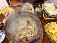 -威邵鸡煲(西华路总店)