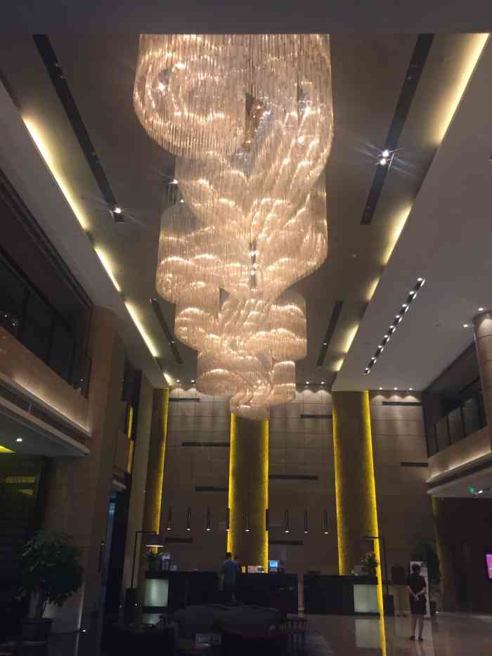 南通北山大饭店-"南通北山饭店位于通州区中心繁华商业地段,.