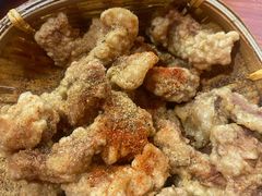 阿婆酥肉-爆炸头阿姨小四川正宗川味小吃(无任何分店)