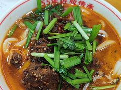 -叶伟胡辣壳面(两路口店)