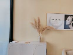 -密发堂乌发养发馆