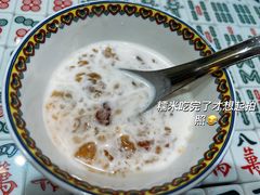 椰汁桃胶黑糯米-堂屋糖水店(愚园店)