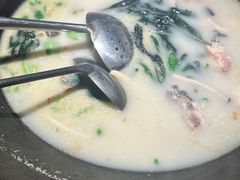 -陈大锅·岳阳鱼馆·地道岳阳菜(美食街店)