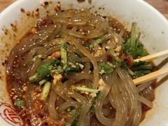 -万记麻辣烫国展总店